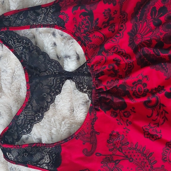 Womans plus size 2 piece pjs - Picture 2 of 3